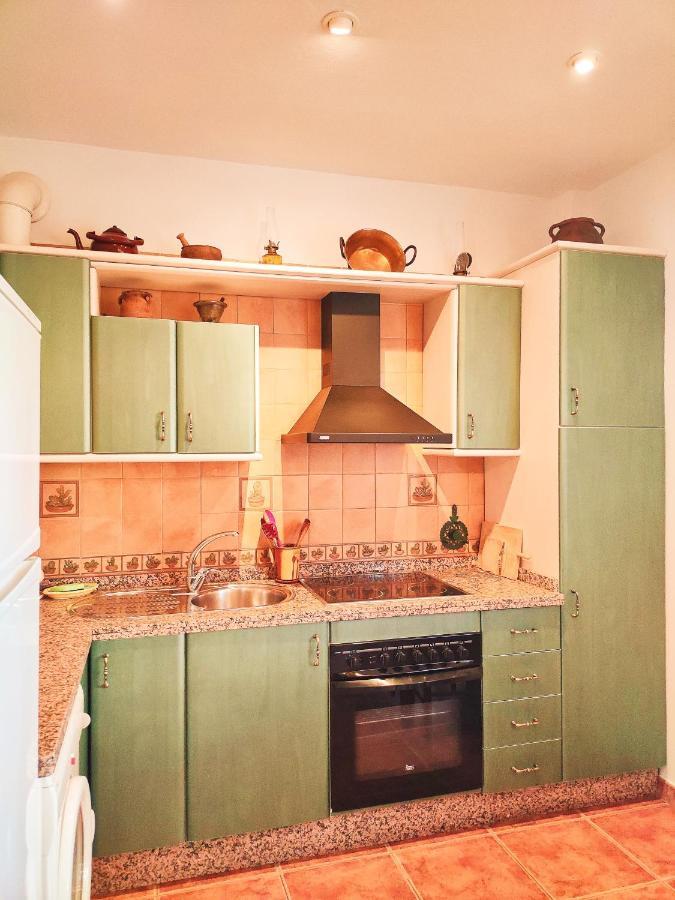 Apartamentos Maria Cómpeta Екстериор снимка