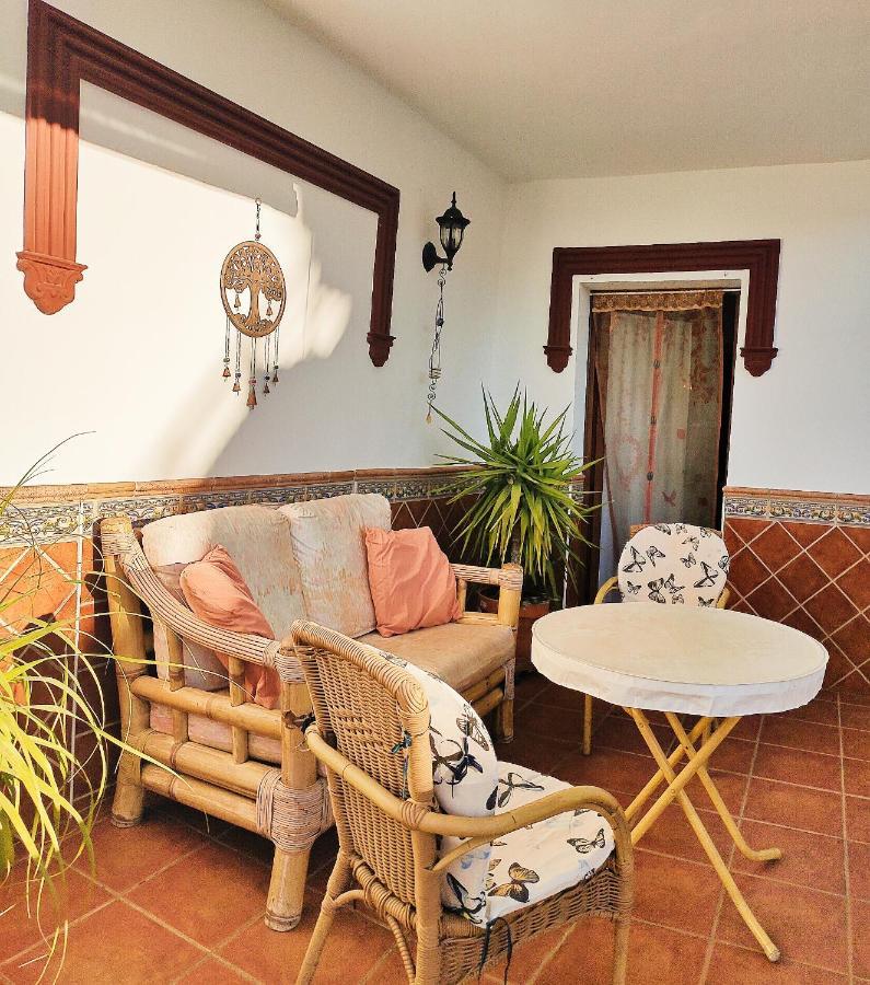 Apartamentos Maria Cómpeta Екстериор снимка