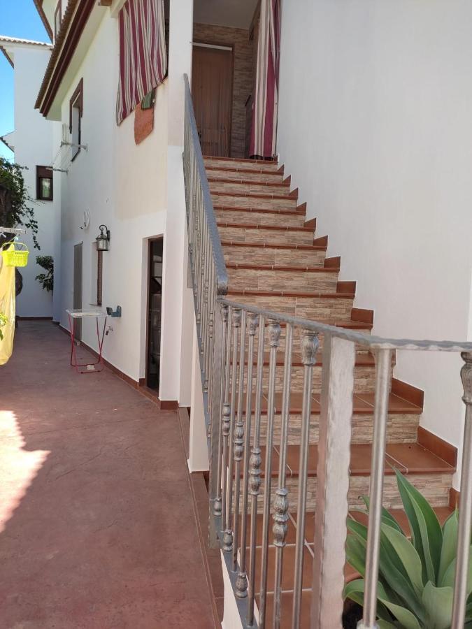 Apartamentos Maria Cómpeta Екстериор снимка