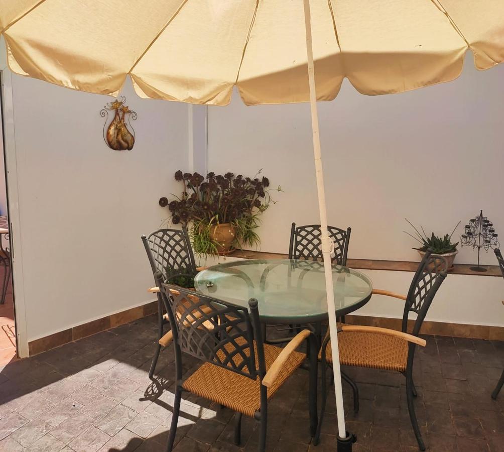Apartamentos Maria Cómpeta Екстериор снимка