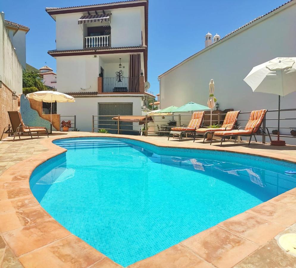 Apartamentos Maria Cómpeta Екстериор снимка