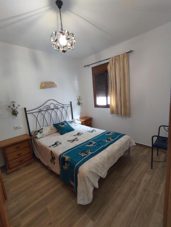 Apartamentos Maria Cómpeta Екстериор снимка